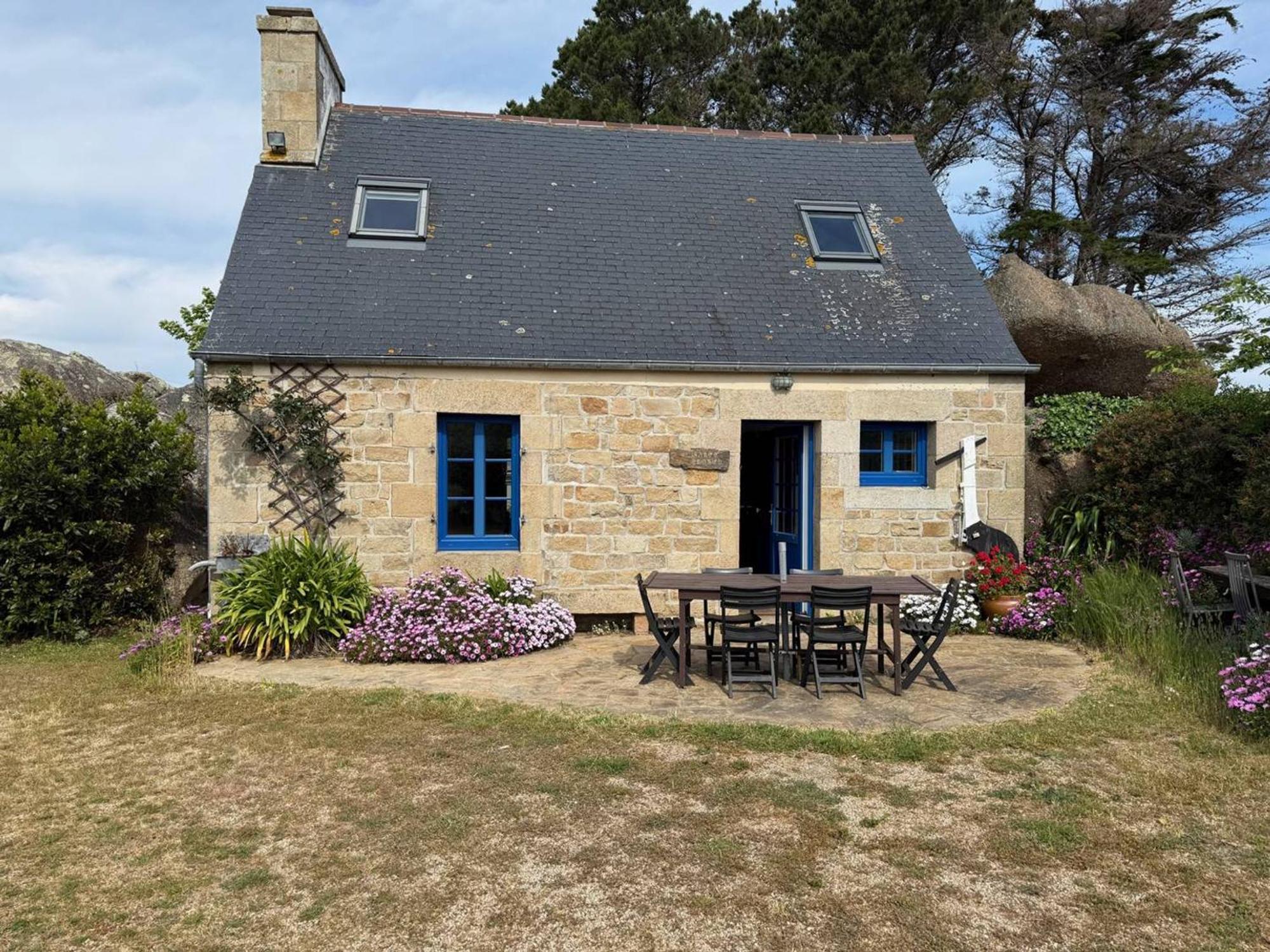 Maison Bretonne A 50m De La Plage Avec Jardin, Wifi Et Velos - - Fr-1-368-27 Tregastel